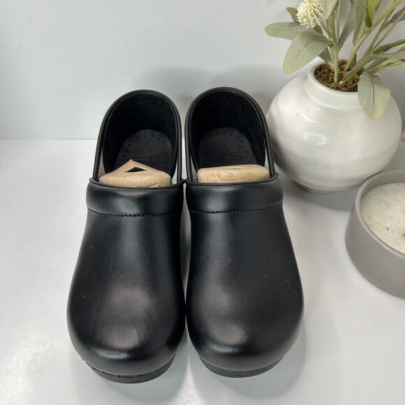 Dansko Wide Pro Box Clog Black Nursing Shoe Women 40/9.5 NWB Comfort Shoe - Picture 3 of 11